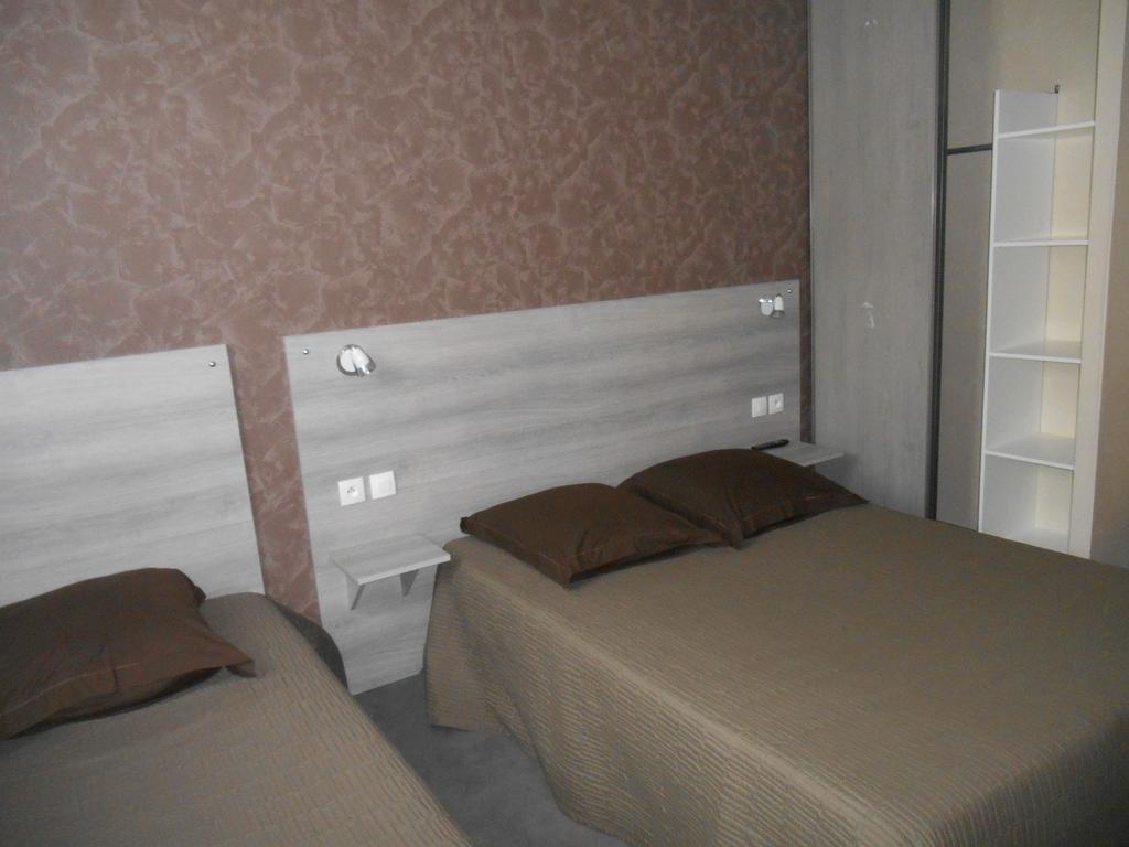 La Tente Verte Loon-Plage Habitación foto